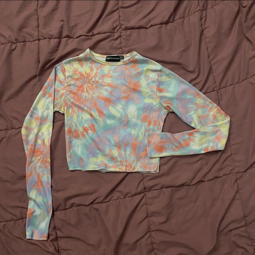 Pretty little thing crop top
